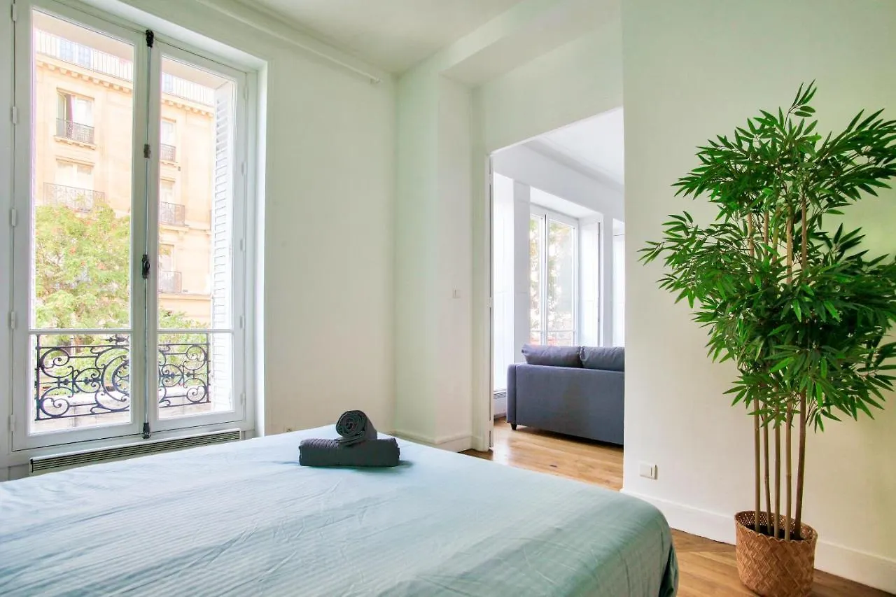 Appartement Quartier Chatelet Les Halles Free Netflix Parijs